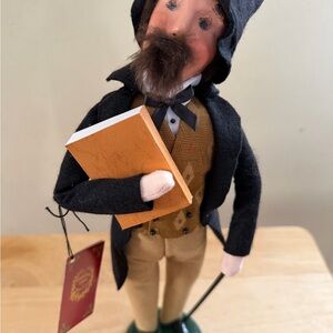 Byers Choice Caroler - Charles Dickens with Book and original tag - RARE